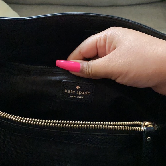 Kate Spade tote - Picture 2 of 4